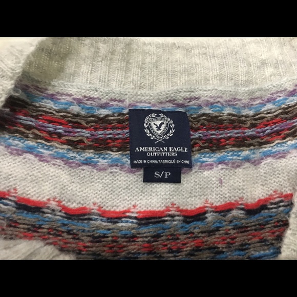 American Eagle  Fair Isle sweater size S - Picture 3 of 3